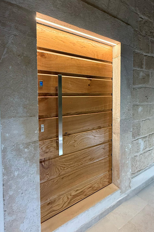 Portone in legno.